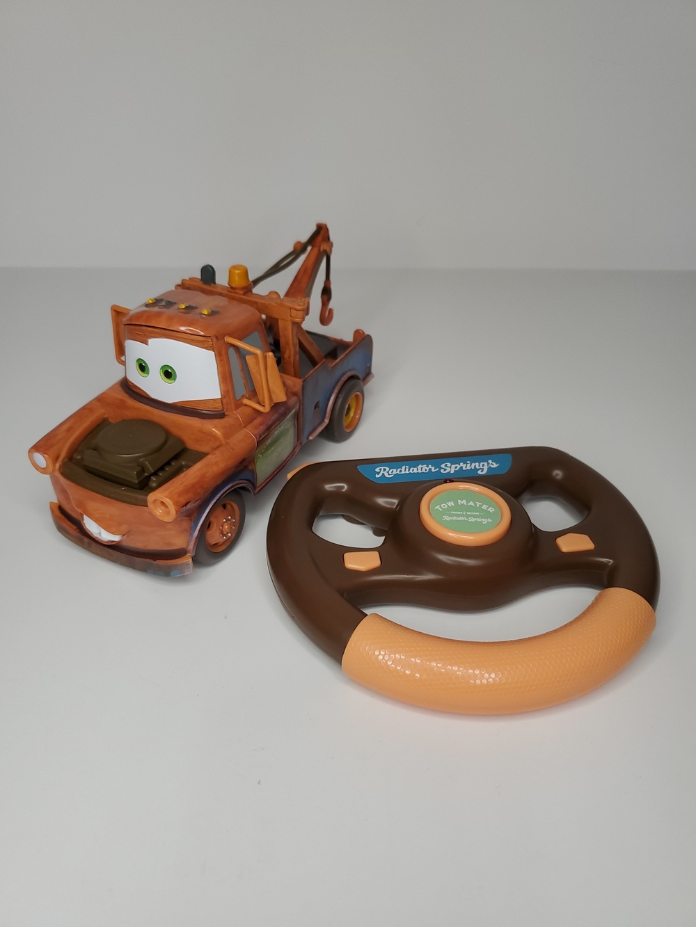 Disney Pixar Cars Tow Mater RC Remote Control Radiator Springs Wheel READ